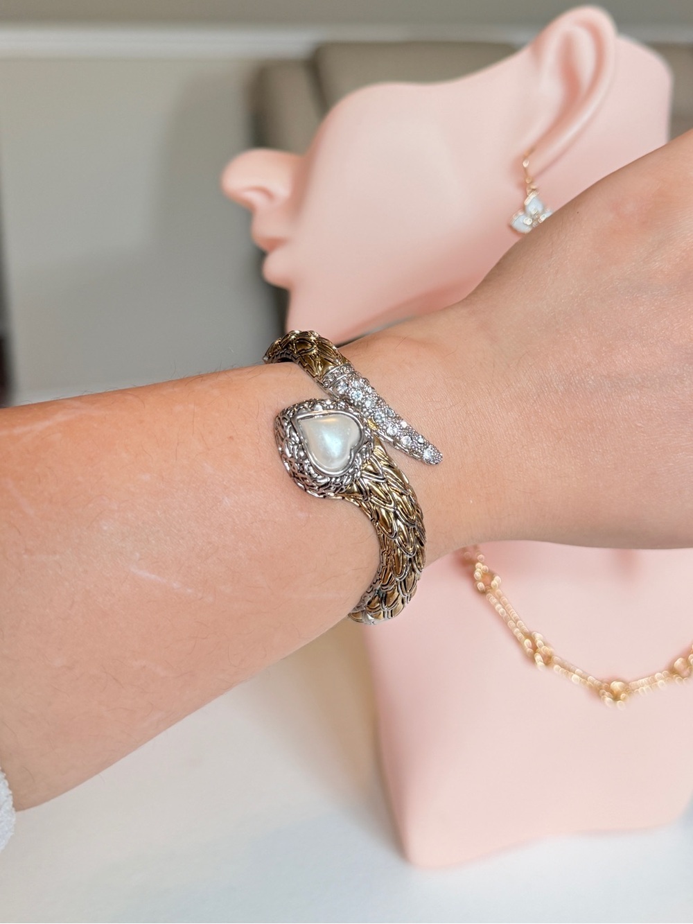Vintage-Inspired Gold & Silver Serpent Bracelet with Pearl Accent - Picture 3 of 8